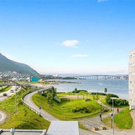 Northern Dreams Apartment With Free Parking ترومسو المظهر الخارجي الصورة